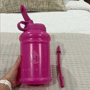 HydroJug Vibrant Pink Water Bottle
HALF GALLON